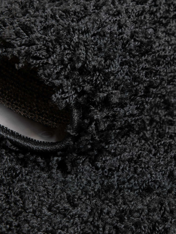 nuespacios-tapete-shag-solido-en-negro-1